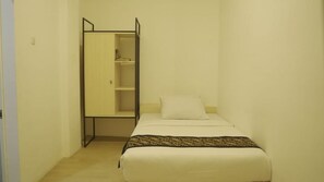 Room - Hotel Syariah 99 (Malang)