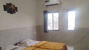 Unclassified image, 2 of 6, button - Hotel Parakh Rooms And Banquet (Raipur)
