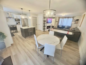 Hus - 3 sovrum - balkong | Matsal