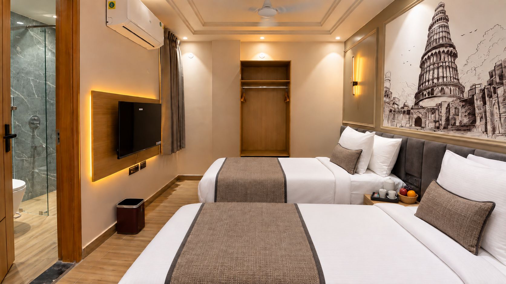 Shower, free toiletries, hair dryer (on request), towels