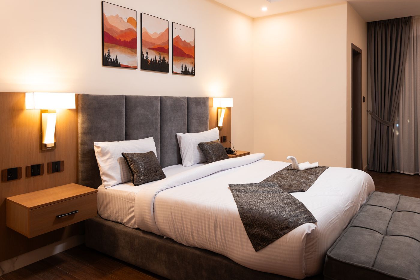 Habitación doble estándar, balcón, vista a la ciudad