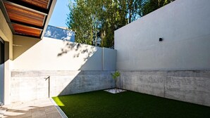 Unclassified image, 5 of 6, button - VARANDAS DO PORTO COLIVING (Porto)