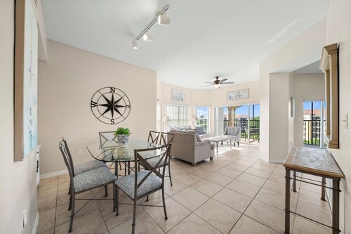 1507 Spacious 3/2 Resort Condo Near Disney