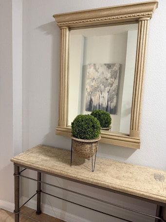 2305 Spacious 3/3 Resort Condo Near Disney