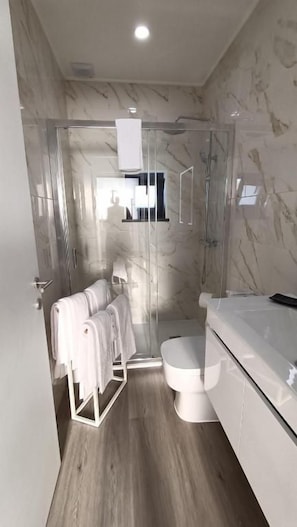 Bathroom - CiTY CENTER (Madalena, Ilha do Pico)