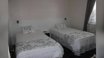 Departamento | Tabla de planchar con plancha y wifi gratis