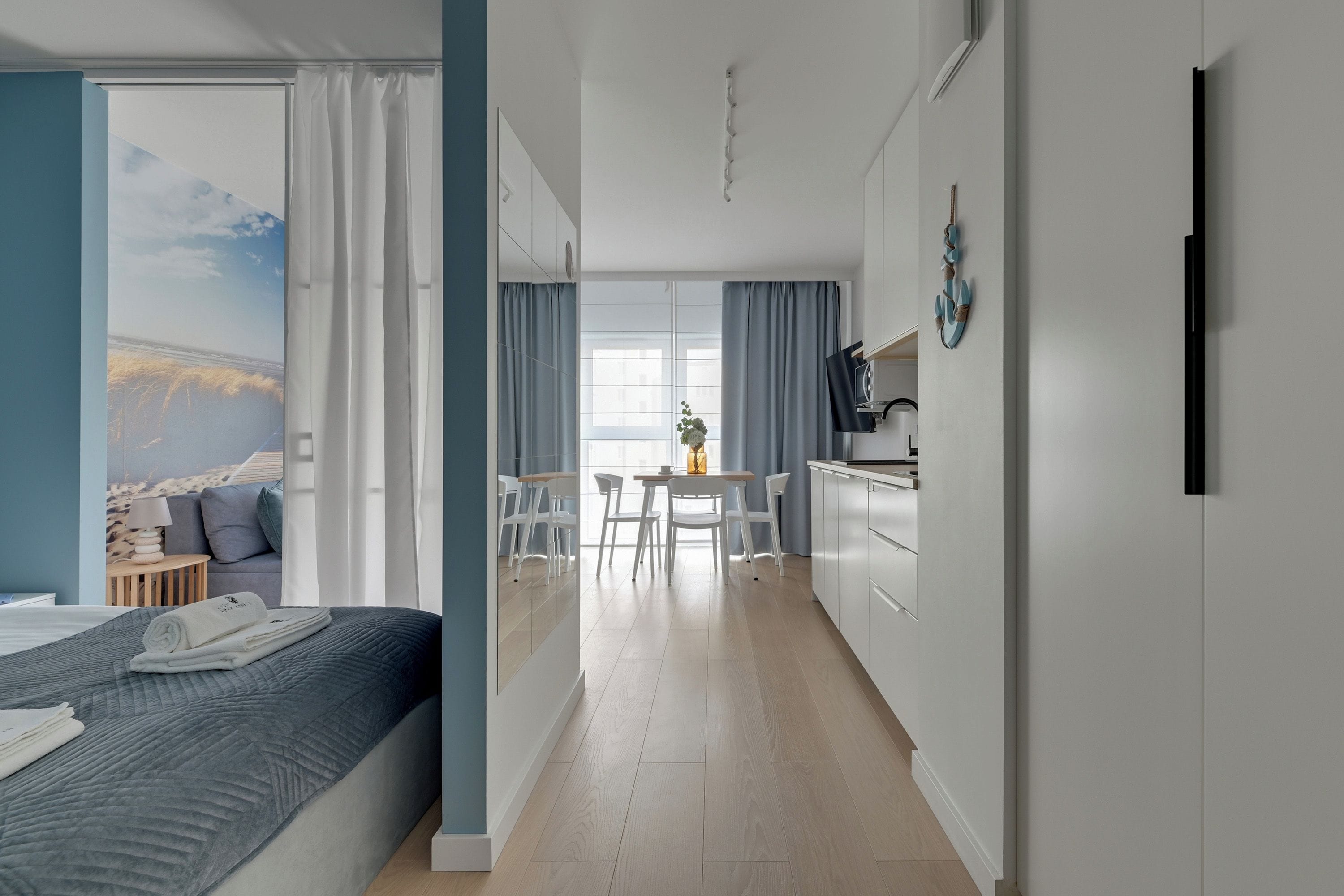 Suíte estúdio luxo, vista para o pátio | Roupas de cama premium, ferros/tábuas de passar roupa, Wi-Fi de cortesia