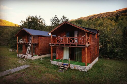 Skupis kokhebi - Amazing 1-bedroom cottage in Mestia perfect for a cozy getaway