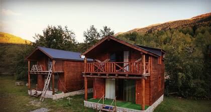 Skupis kokhebi - Amazing 1-bedroom cottage in Mestia perfect for a cozy getaway