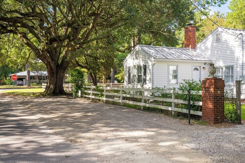 The Cottage on Boundary