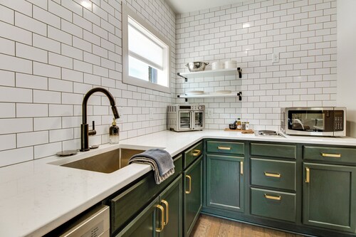 Remodeled Getaway in the Heart of Mountain Home!