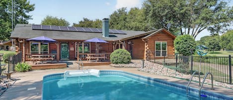 House (3 Bedrooms) | Front of property