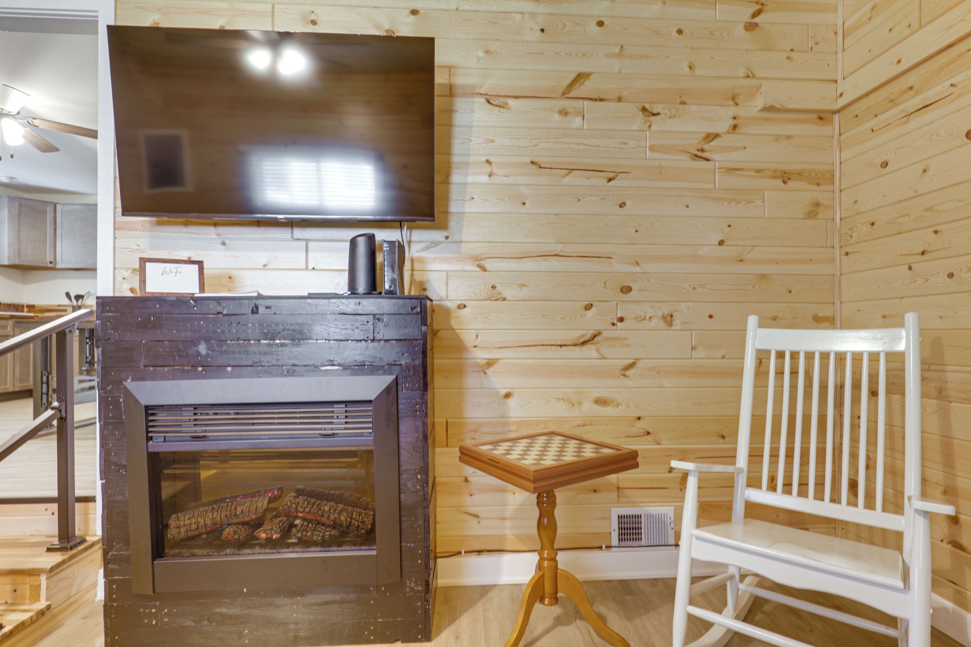 House (2 Bedrooms) | Interior