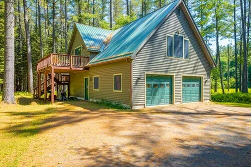 Big Brook Guest Apartment - A serene above garage apartment with full kitchen