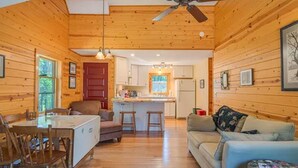 Smart TV - Big Brook Guest Apartment - A serene above garage apartment with full kitchen (Long Lake)