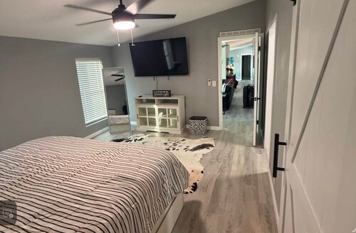 Casa de Palmer’s with Pool, Hot tub,Game room And pet-friendly