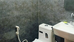 Unclassified image, 2 of 8, button - Royal In Guest House  (dehradun)