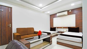 Phòng phong cách cổ điển | Bàn, truy cập Internet không dây miễn phí 