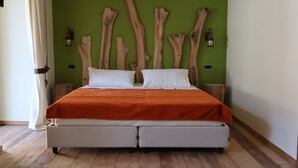 Room - Boscaiolo Room with Kitchenette, Mountain View Balcony (Morgex)
