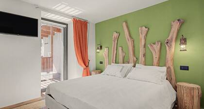Room 'Camera Boscaiolo' with Kitchenette and Mountain View Balcony