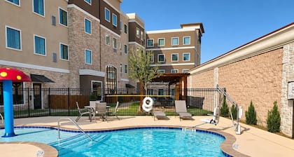 King Studio Suite w/ Kitchen | Free Breakfast!