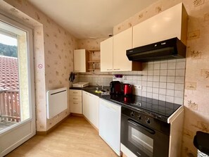 Unclassified image, 5 of 9, button - Vrbo Property (Gerardmer)