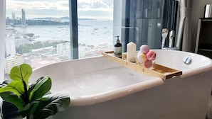 Uklassifisert bilde, 5 av 44, knapp