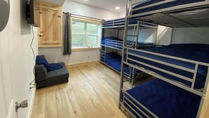 7 Schlafzimmer, WLAN, Bettwäsche