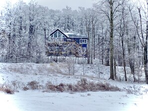 Exterior - Walk-to-slope @ Timberline Mnt-Hot Tub/AC/Amazing Views/Pets OK/Sleeps up to 24! (Davis)