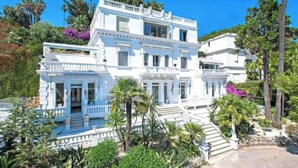 Exterior - Vrbo Property (Cannes)