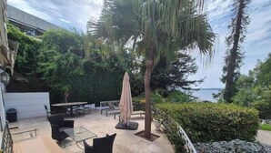 Unclassified image, 5 of 46, button - Vrbo Property (Cannes)