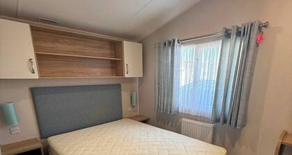 Home by the Sea - Adventure Village Access