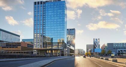 Omni Boston Hotel At The Seaport Artist Experience