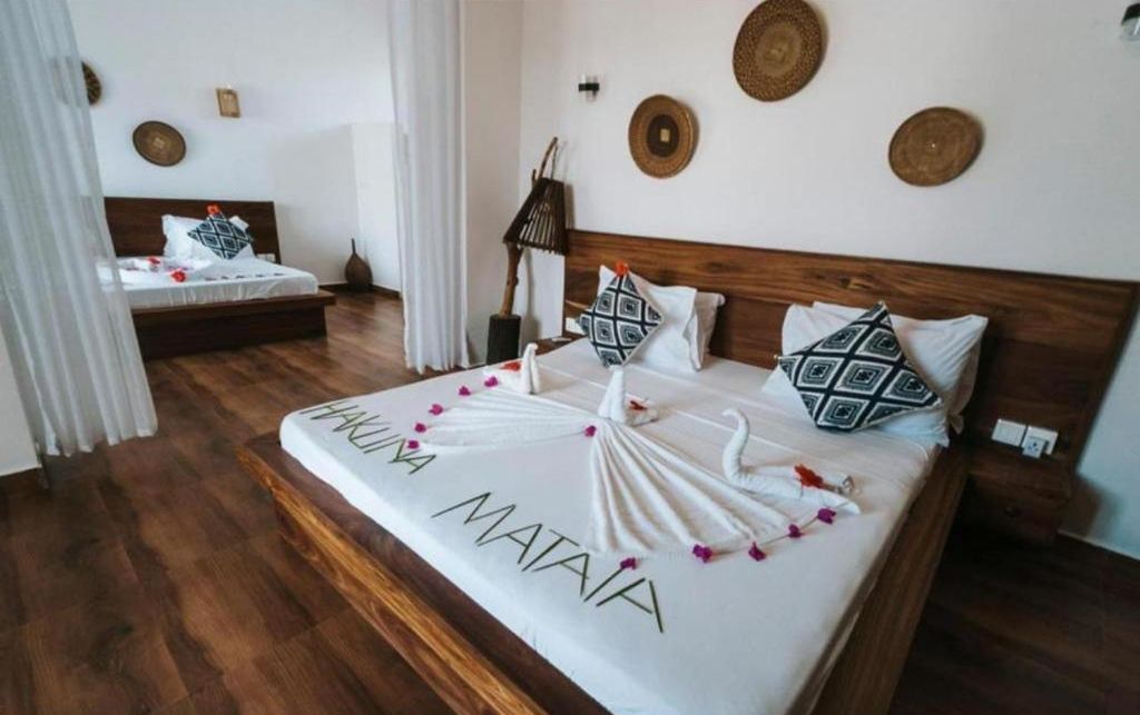 Family Room, 2 Queen Beds, Patio, Courtyard View