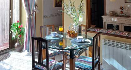 Apartment 'La Posada De Izan' with Shared Terrace and Wi-Fi