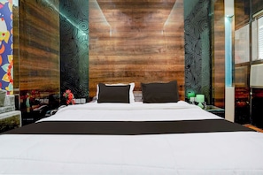 Room - Townhouse Oak Santosh Nagar Hyderabad (Nagpur)