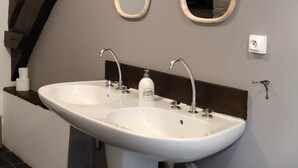 Casa familiar | Baño