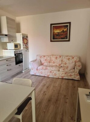 Unclassified image, 2 of 7, button - A quiet apartment in the heart of Grosseto (Grosseto)