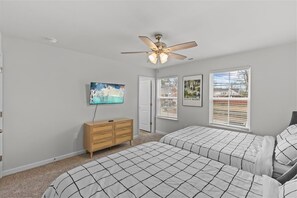 Room - Stylish New Construction Home: 2.5 Miles to UNCG (Greensboro)