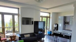 Living area - Kurhotel Renona Rehabilitation (Semmering-Kurort)