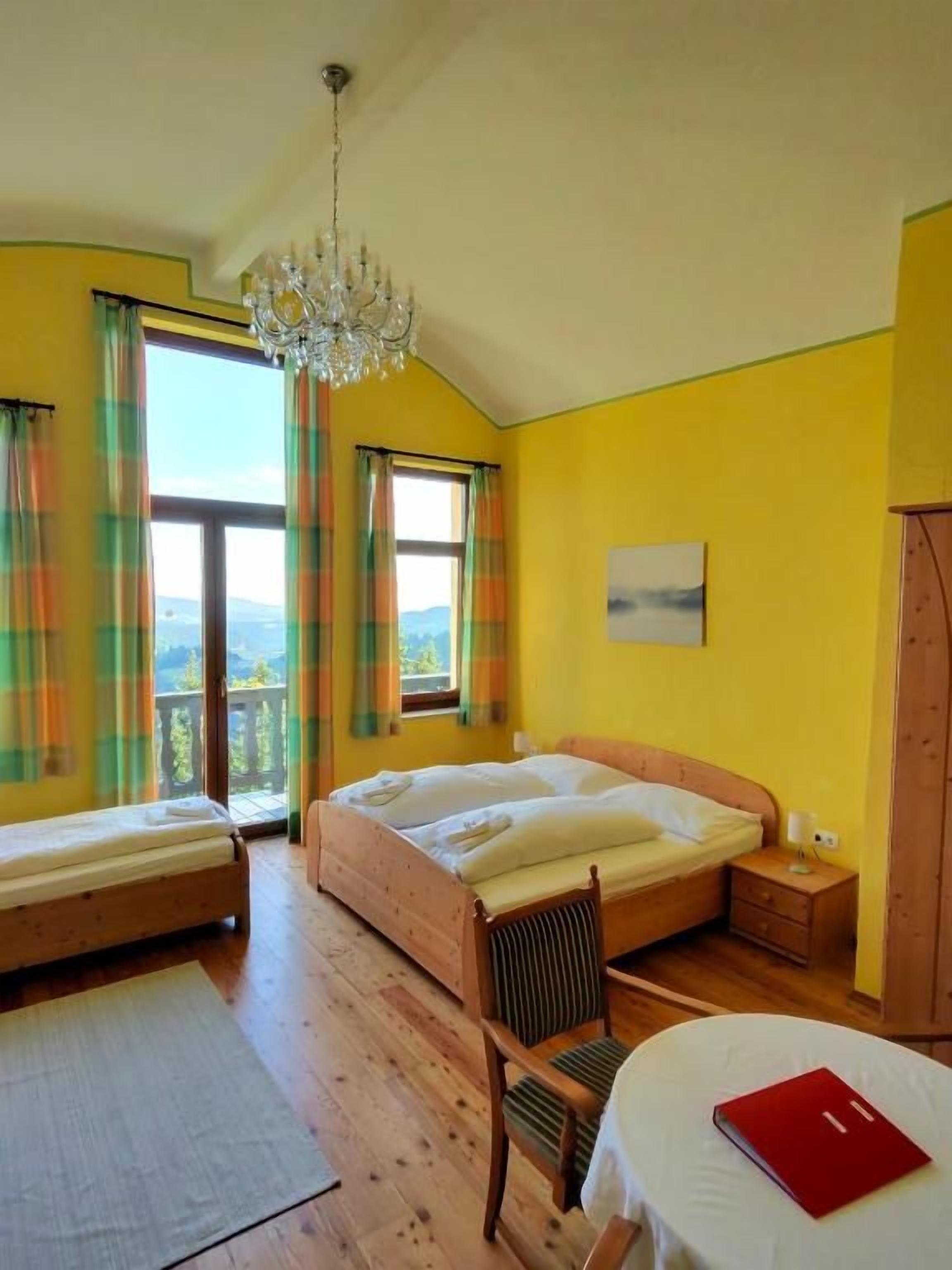 Luxury-Apartment, Balkon, Bergblick