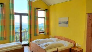 Luxury-Apartment, Balkon, Bergblick