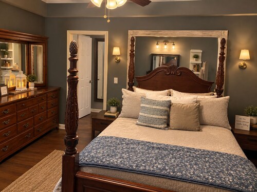 Charming 3-Bedroom Farmhouse Retreat in Terry, Mississippi