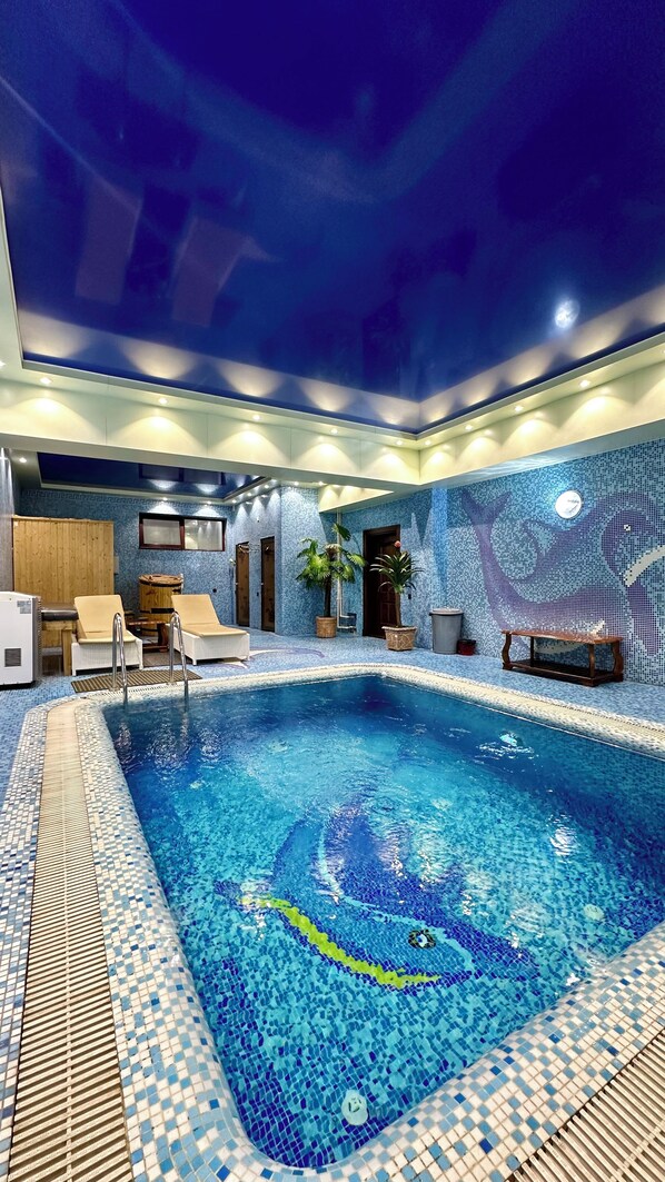 Indoor pool, a heated pool - Hayot Hotel (Tashkent)