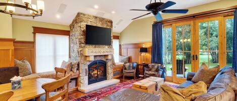 Apartment (2 Bedrooms) | Front of property