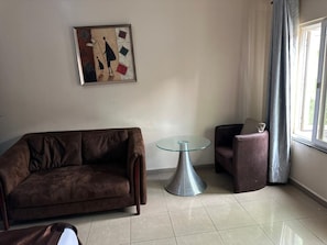 Unclassified image, 5 of 29, button - Signatious hotel and Suite Abuja (Abuja)