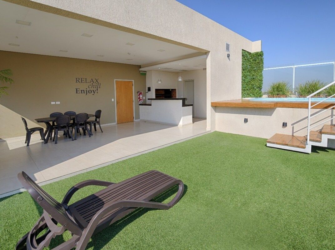 Building rooftop lounge and pool