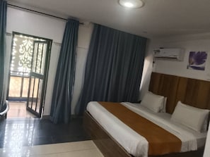 Unclassified image, 2 of 30, button - 7 on Dutse Street Hotel (Abuja)