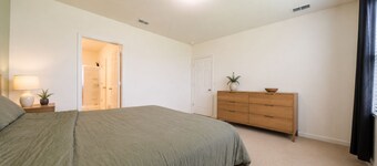 New 2BR Home in Tradition. 12 Min to Cleveland Clinic. Pool & Lanai