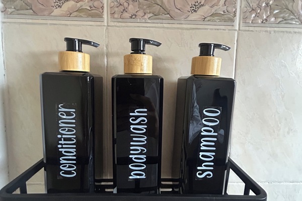 Bathroom amenities